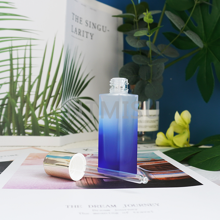 زجاجة زجاجية زرقاء متدرجة شفافة ممتازة سعة 1 أونصة 30 مل مع قطارة زيت للزيوت العطرية