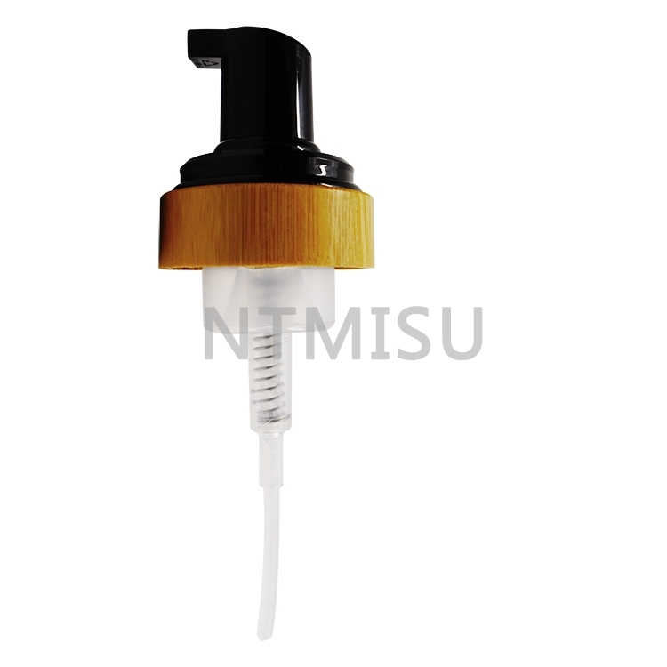 مضخة رغوة بلاستيكية سوداء مقاس 43 ملم مع الخيزران