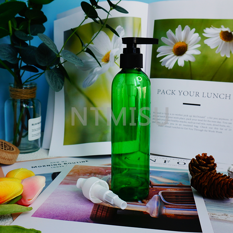 24 410 مضخة لوشن موزع شامبو أسود بفوهة مستقيمة