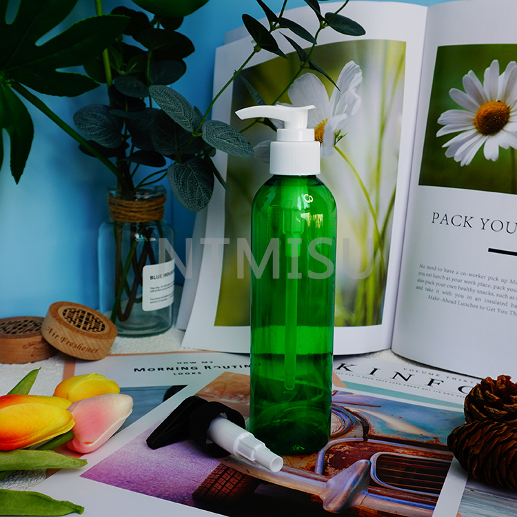 24 410 مضخة غسول بيضاء نقية لأعلى ولأسفل لتوزيع السائل