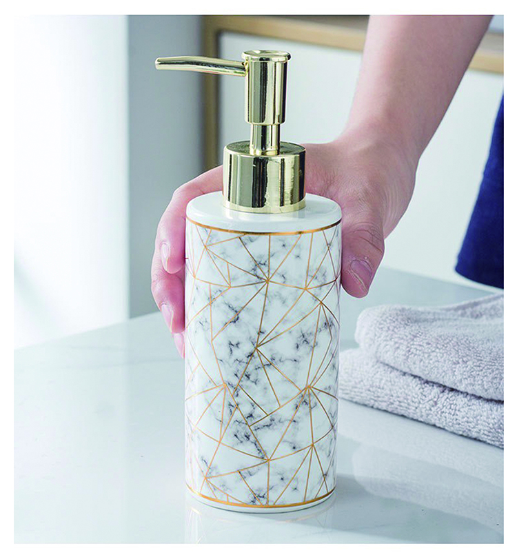 1 أسئلة متكررة 1-8 