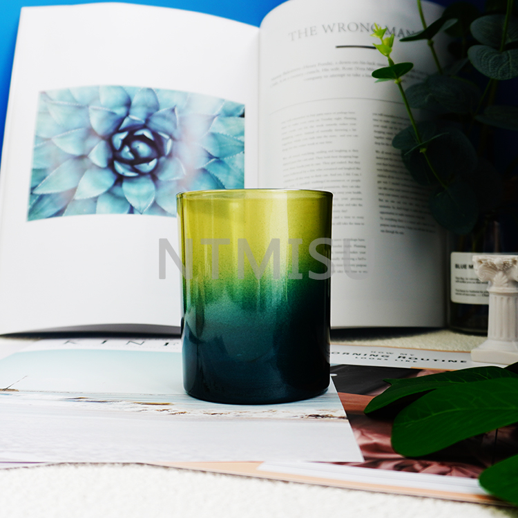 الإنزلاق كوب شمعة زجاجي مسطح القاع شمعدان زجاجي كوب شمعة عيد الميلاد الزجاجي