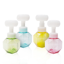 تصميم خاص 300 مل من زجاجات غسيل اليد البلاستيكية ذات الجدار السميك PETG باللون الوردي والأزرق مع مضخة رغوة على شكل زهرة