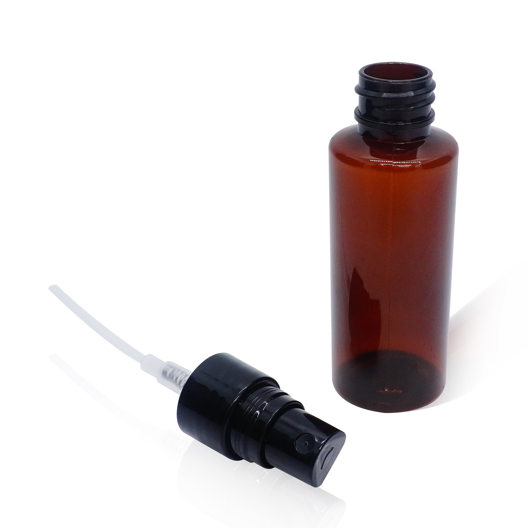 زجاجة بلاستيكية كهرمانية سعة 50 مل مع بخاخ رذاذ ناعم