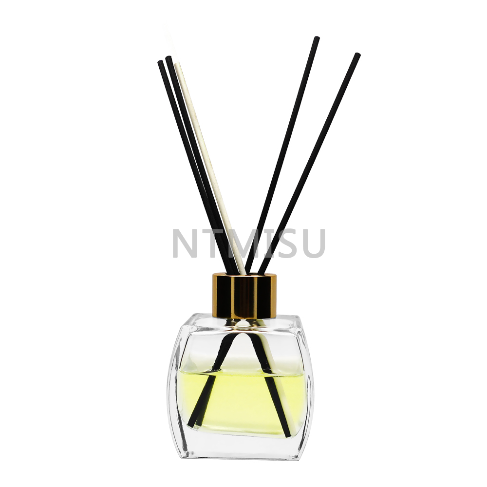 عبوات زجاجية شفافة للعلاج بالروائح سعة 130 مل