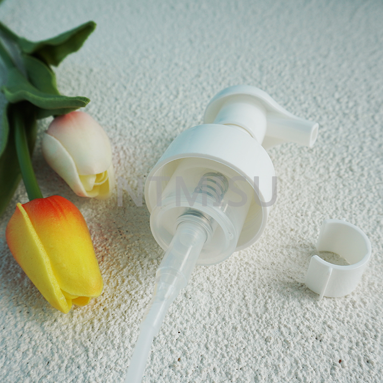 24 410 مضخة رغوة مع زجاجة مضخة رغوة كليب