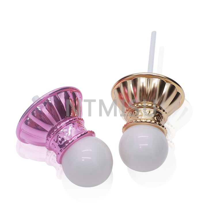 18 410 موزع مضخة كريم وردي الطراز الجديد