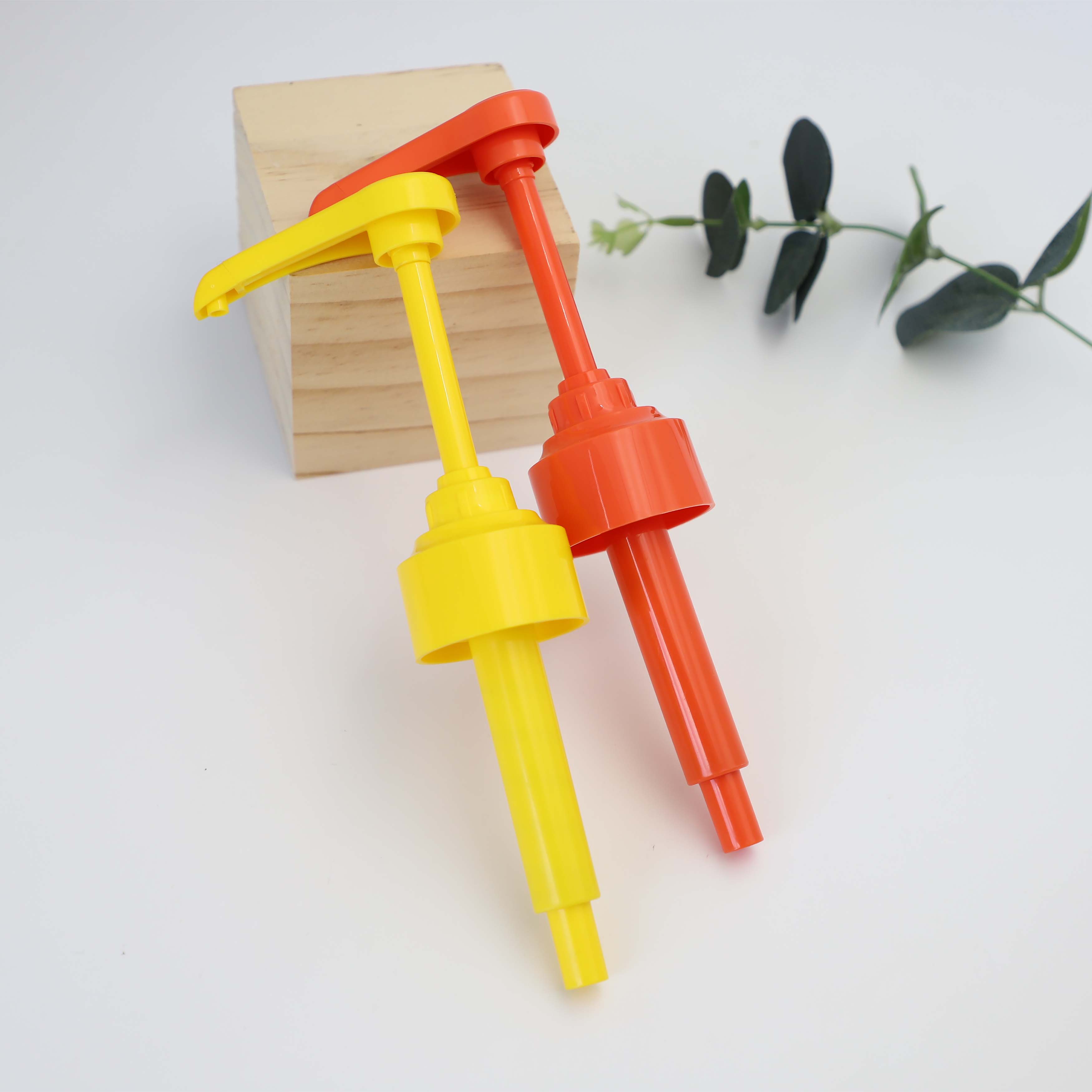 مضخة شراب عالمية خضراء 10 مل مضخة توزيع شراب مضخة للطعام لزجاجة مونين زجاجية سعة 750 مل