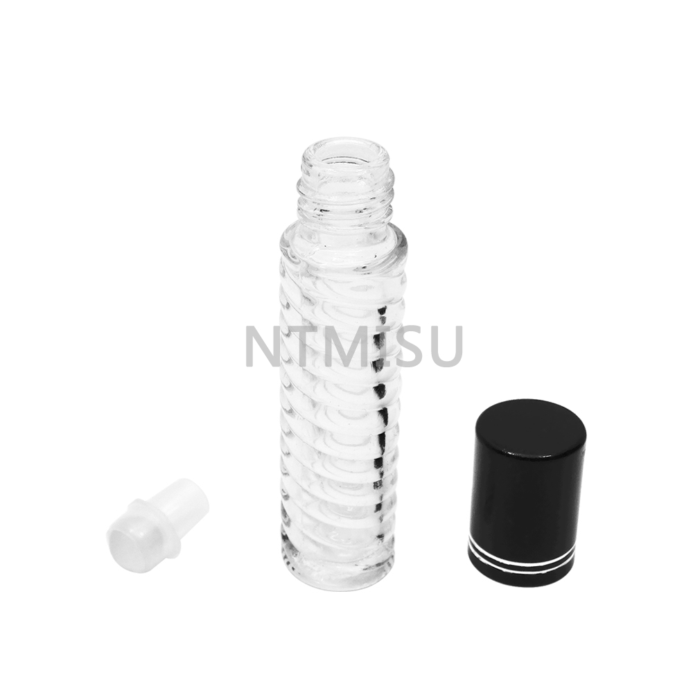 لفة زجاجية شفافة سعة 5 مل على زجاجة العطر