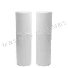 زجاجة كتف مسطحة بيضاء سعة 100 مل مع بخاخ رذاذ ناعم