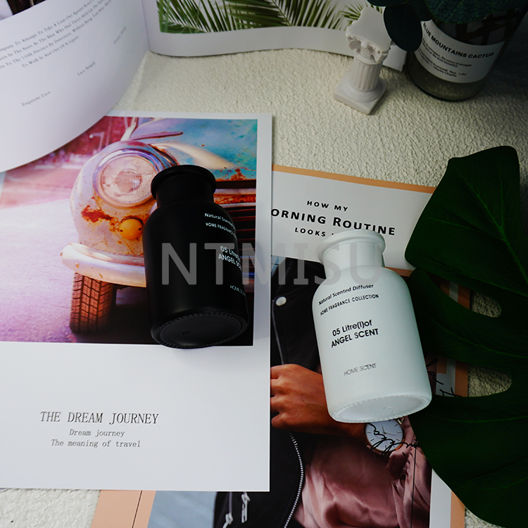 أبيض وأسود البطن الروائح زجاجة مخصصة لون الزجاج زجاجة العطر الحلي